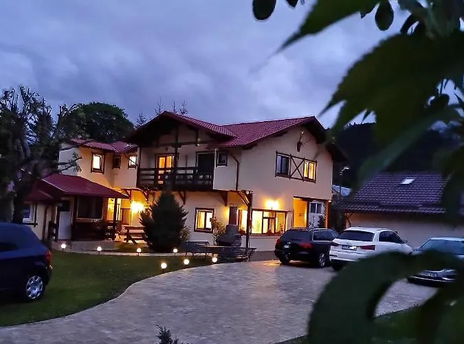 Casa Cu Flori