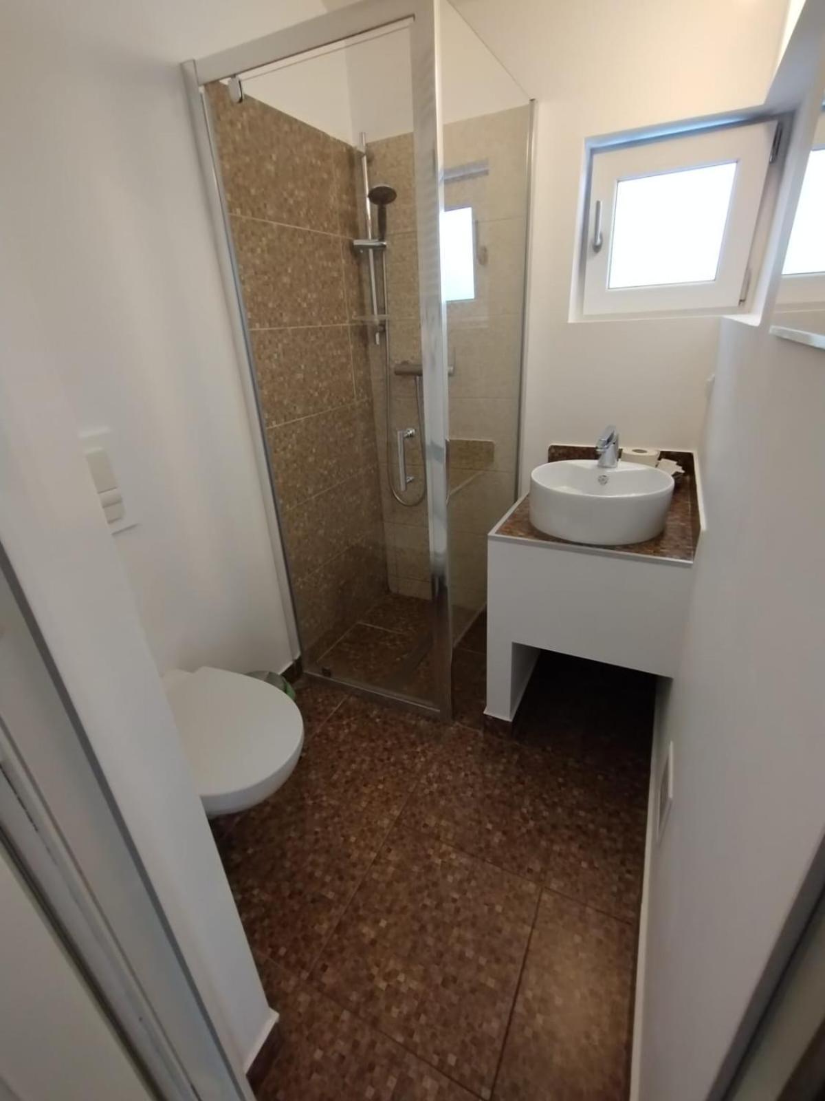 Casa Cu Flori Gasthof Buşteni
